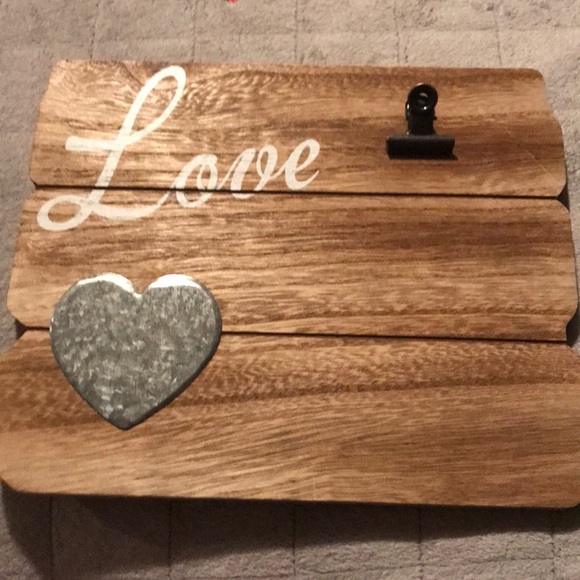 Beautiful home decor - Picture 2 of 2